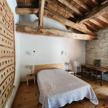 Le Clos Sainte Marie - Crouzette Holiday home